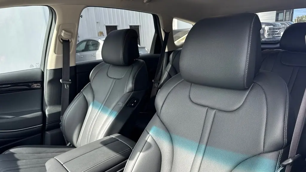 2026 Genesis GV80 2.5T