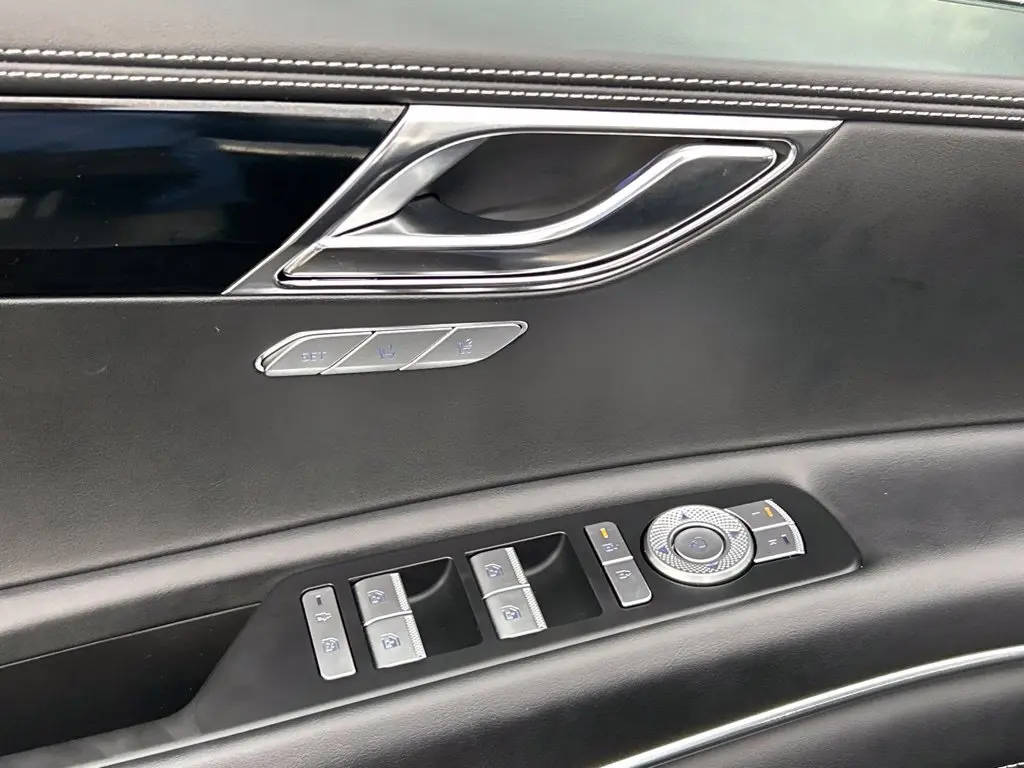 2026 Genesis GV80 - $42,697