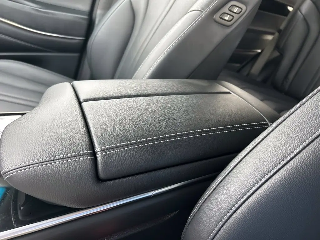 2026 Genesis GV80 - $42,697