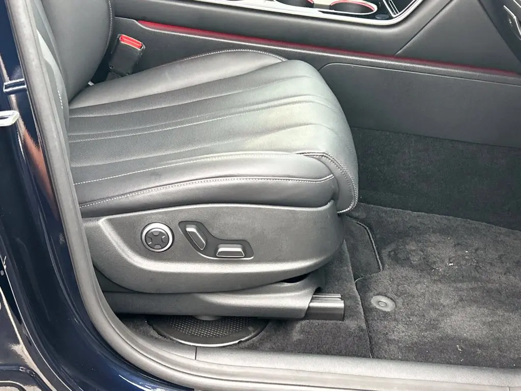 2026 Genesis GV80 - $42,697