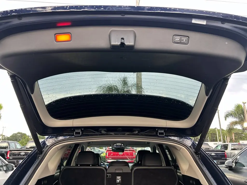 2026 Genesis GV80 - $42,697