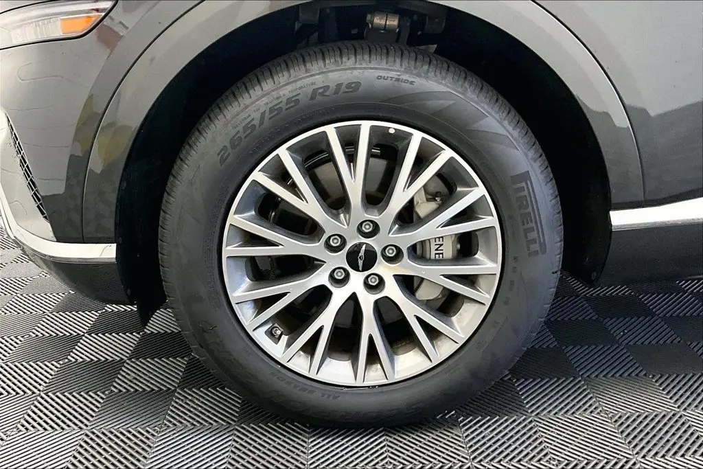 2026 Genesis GV80 - $44,988