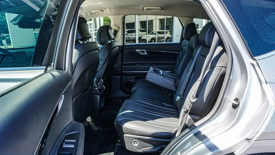 2025 Genesis GV80 2.5T Standard