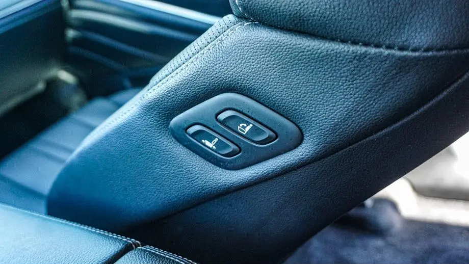 2025 Genesis GV80 2.5T Standard