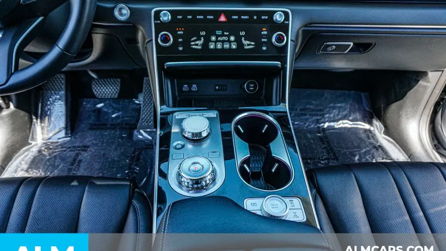 2025 Genesis GV80 2.5T Standard