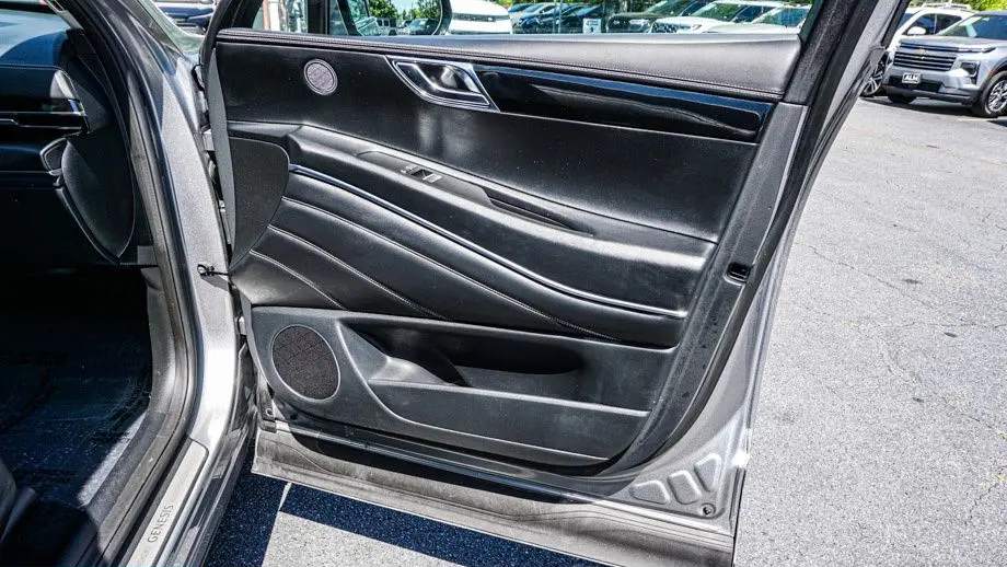 2025 Genesis GV80 2.5T Standard
