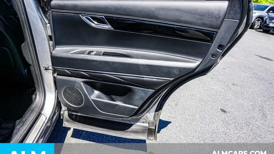2025 Genesis GV80 2.5T Standard
