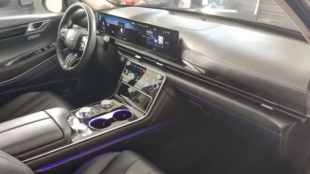 2025 Genesis GV80 2.5T Standard