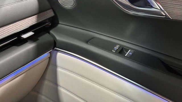 2025 Genesis GV80 2.5T Select