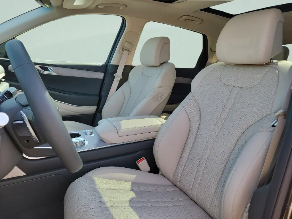 2026 Genesis GV80 - $62,099