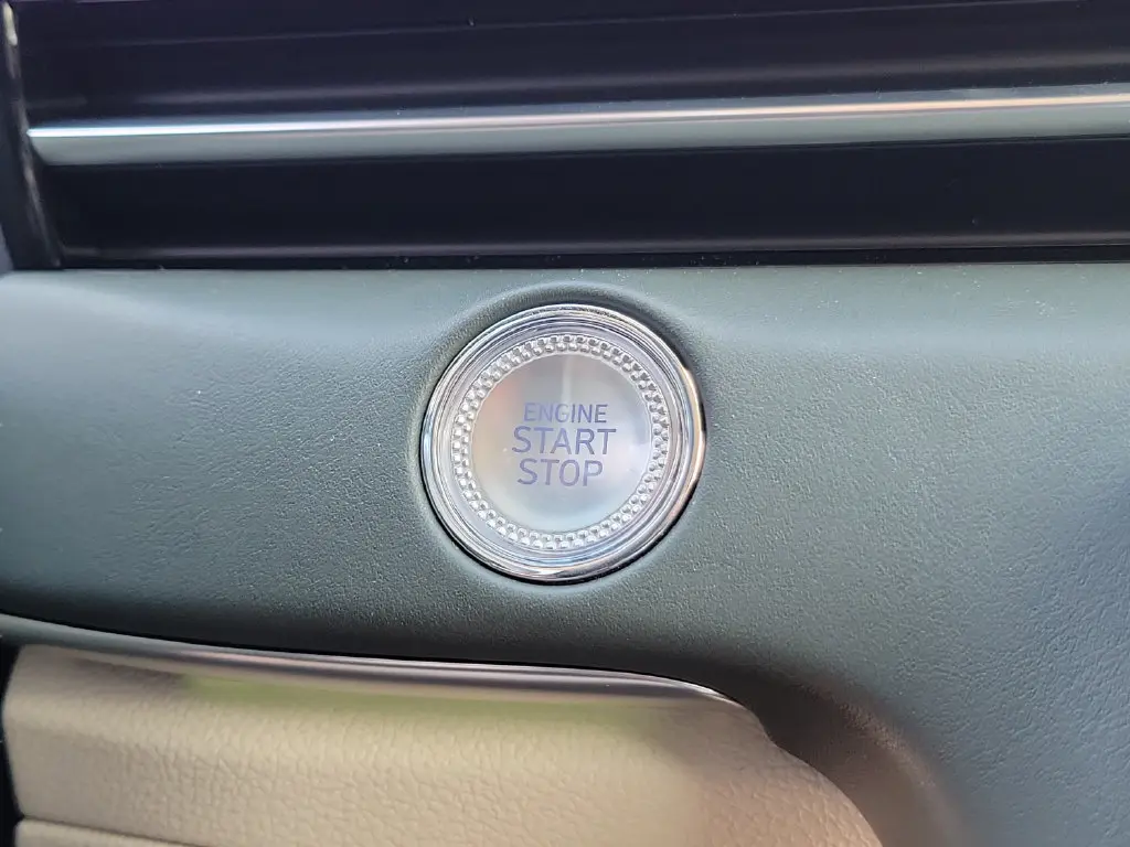 2026 Genesis GV80 - $62,099