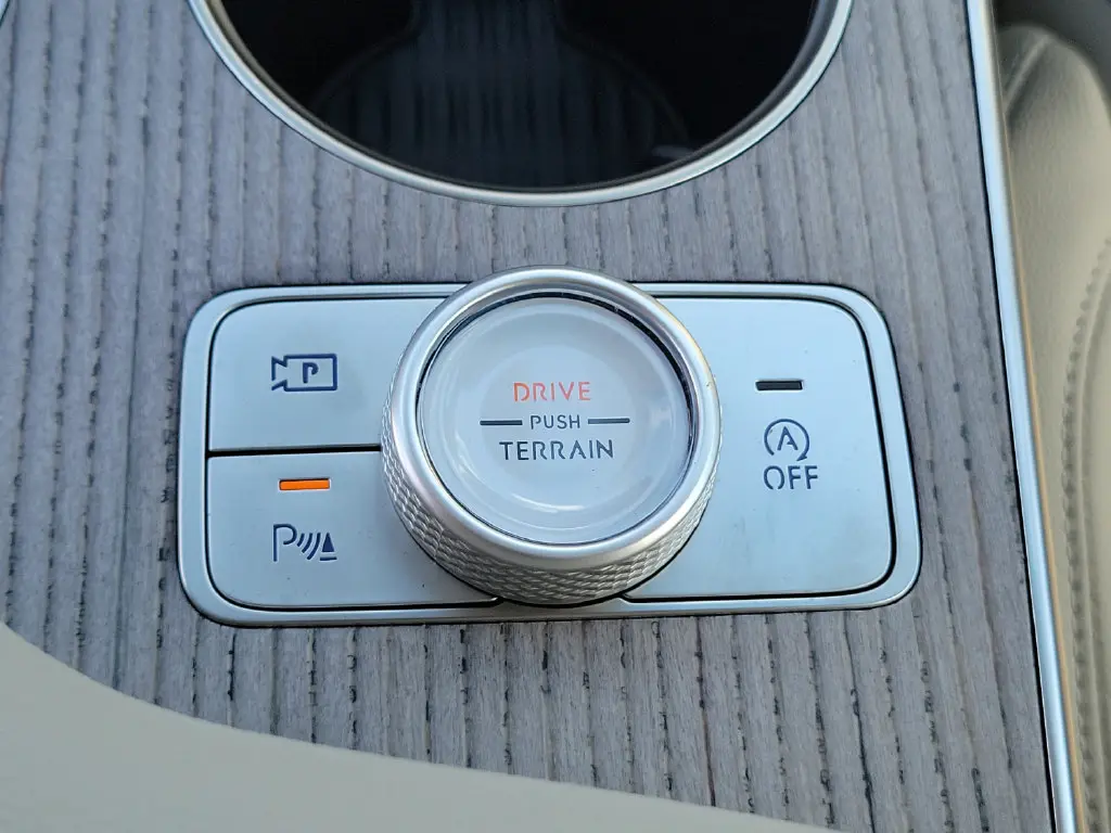 2026 Genesis GV80 - $62,099