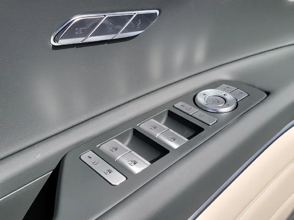 2026 Genesis GV80 - $61,899