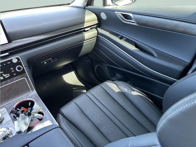2026 Genesis GV80 - $59,971