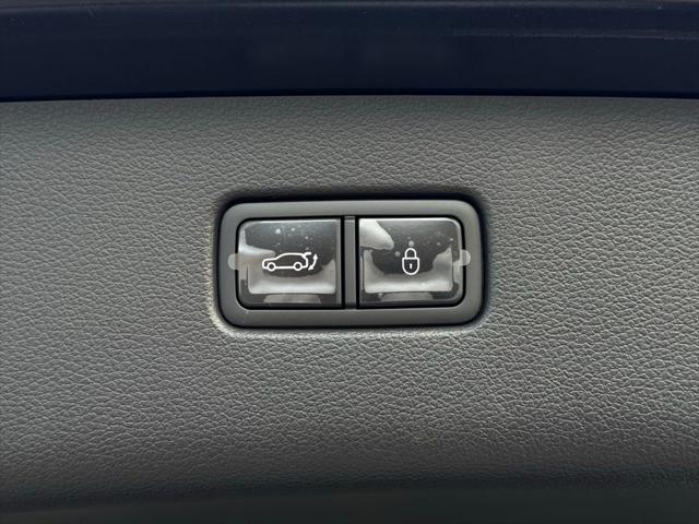 2026 Genesis GV80 - $58,090