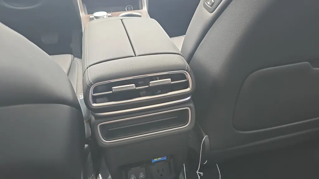 2026 Genesis GV80 2.5T Select