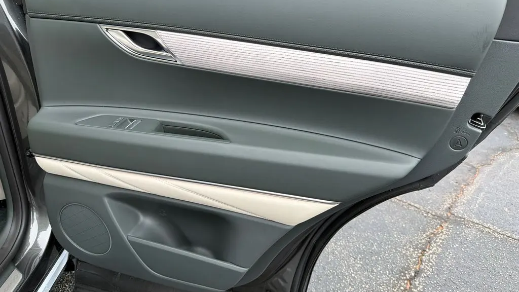2026 Genesis GV80 2.5T Select