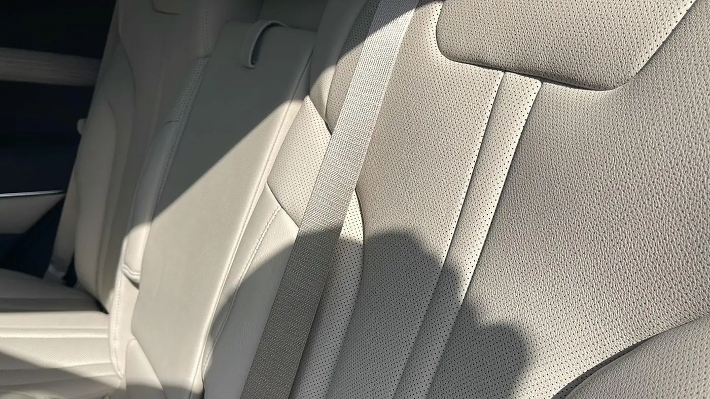 2026 Genesis GV80 2.5T Select