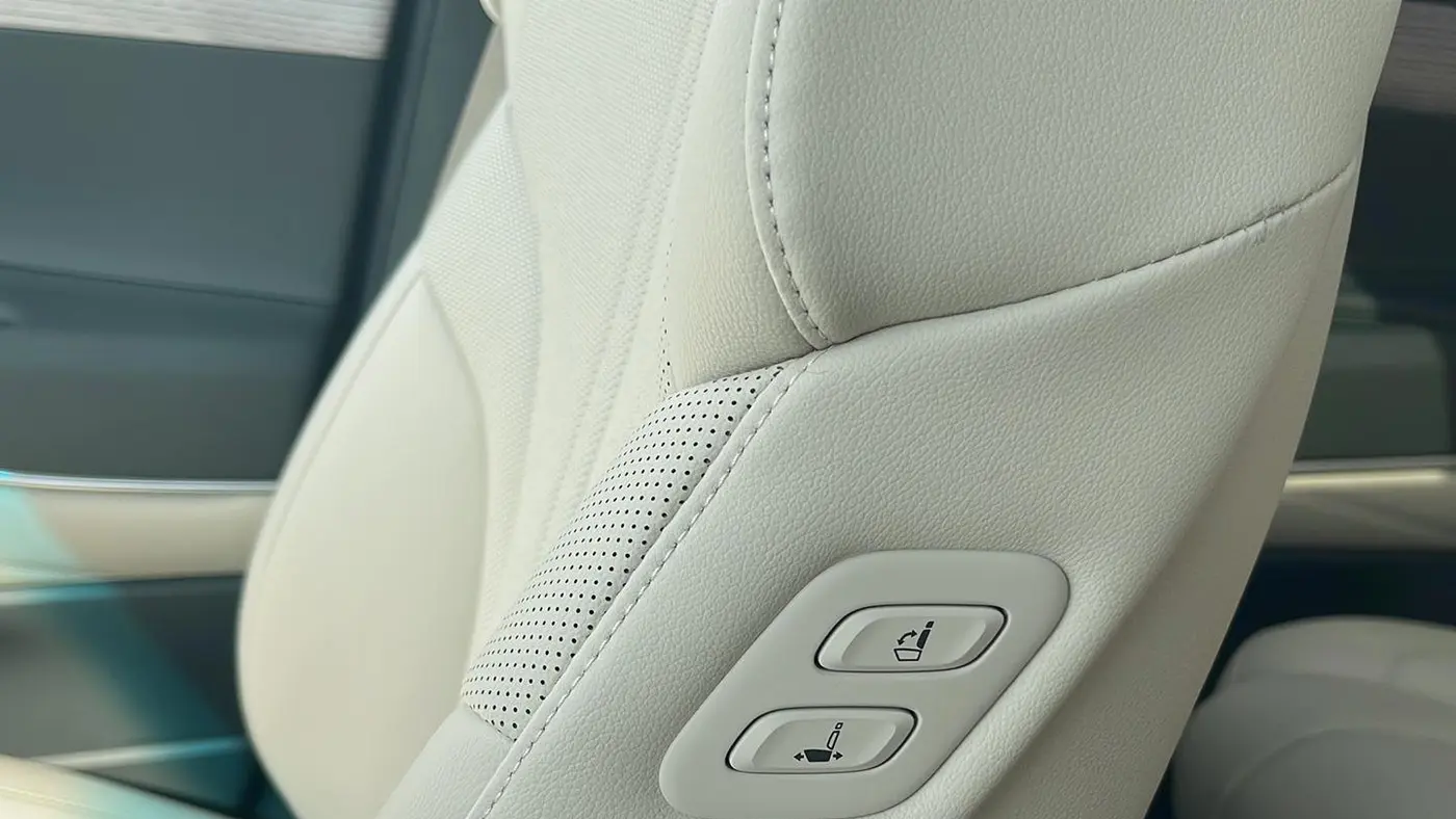 2026 Genesis GV80 2.5T Select