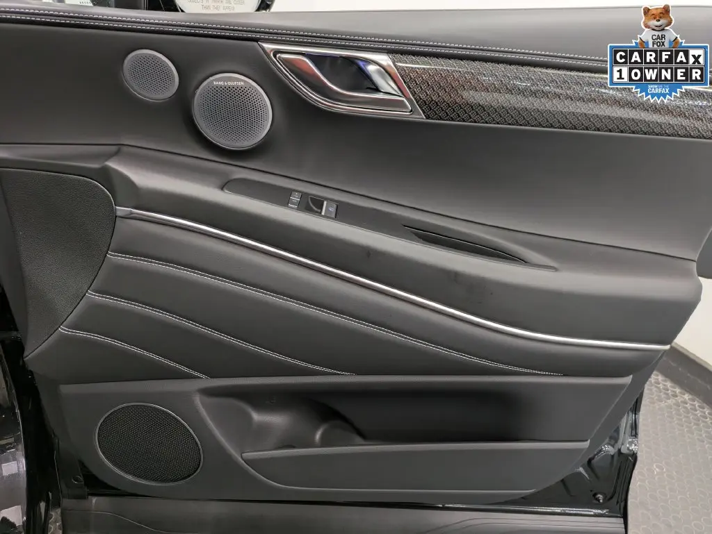 2026 Genesis GV80 - $79,805