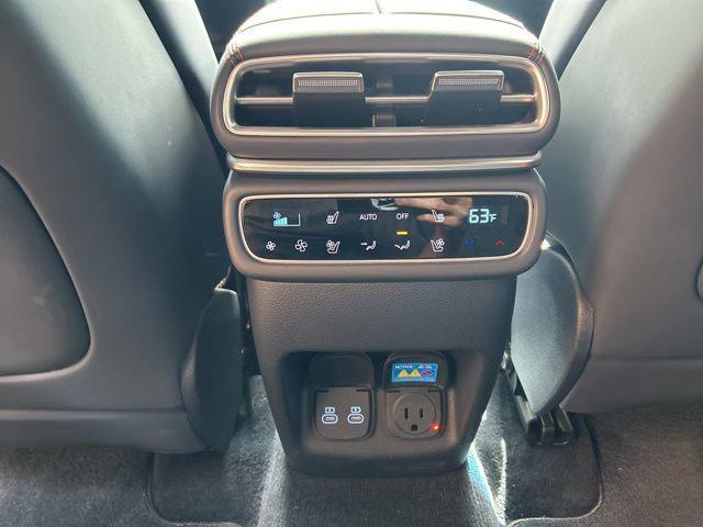 2025 Genesis GV80 - $71,995