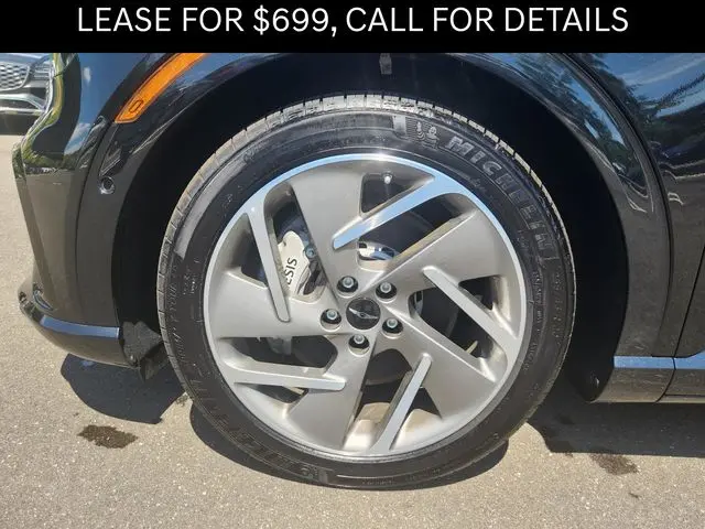 2026 Genesis Gv60 - $53,599