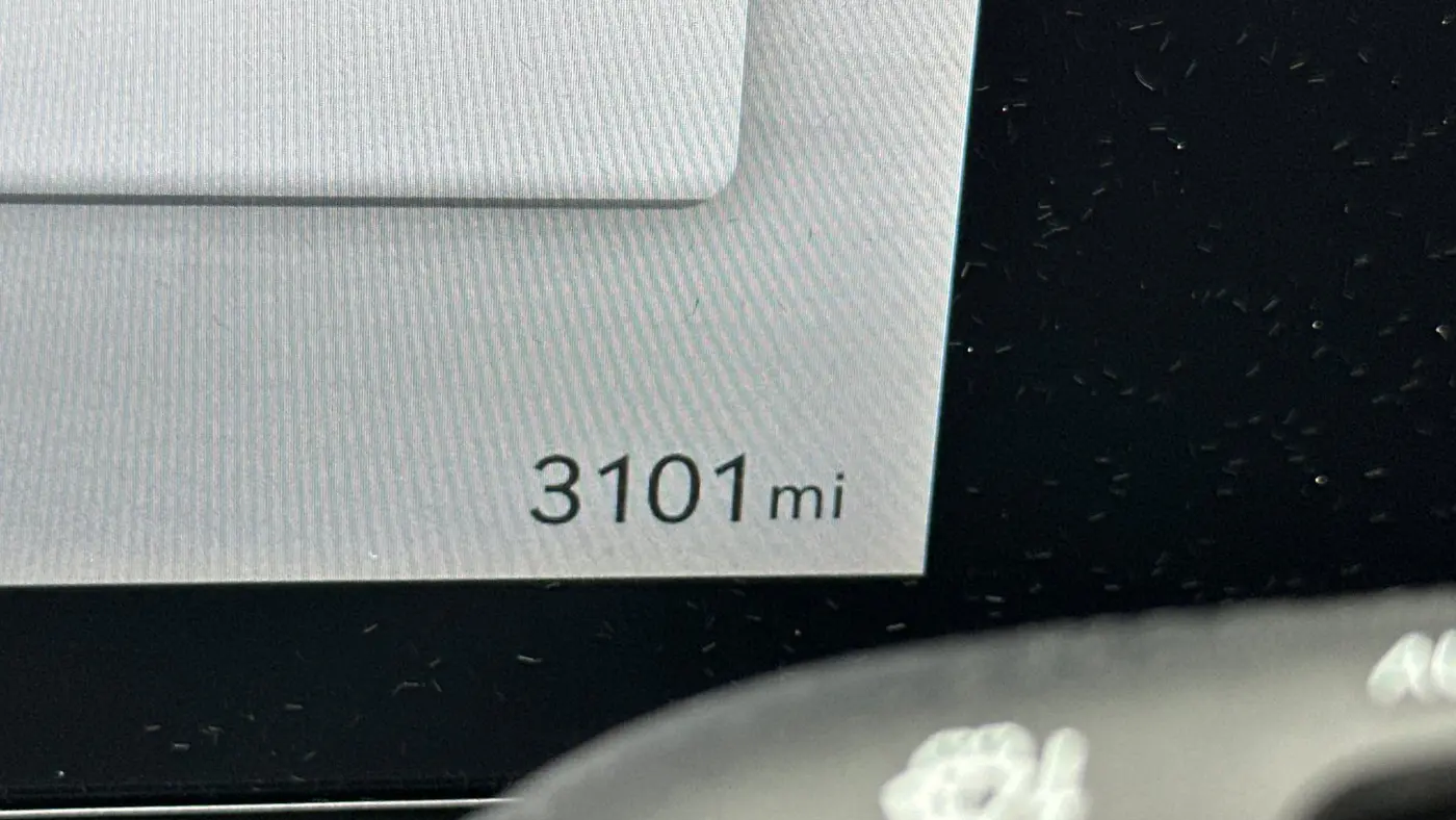 2025 Genesis GV60 Standard