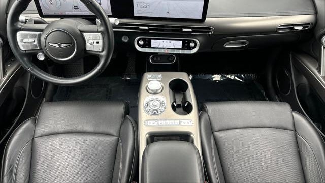 2023 Genesis GV60 Advanced