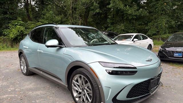 2023 Genesis GV60 Advanced