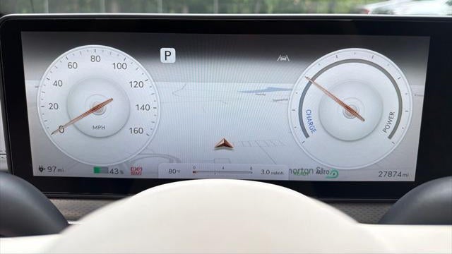 2023 Genesis GV60 Advanced