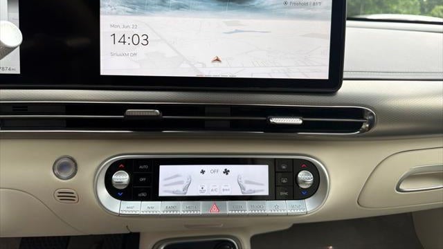 2023 Genesis GV60 Advanced