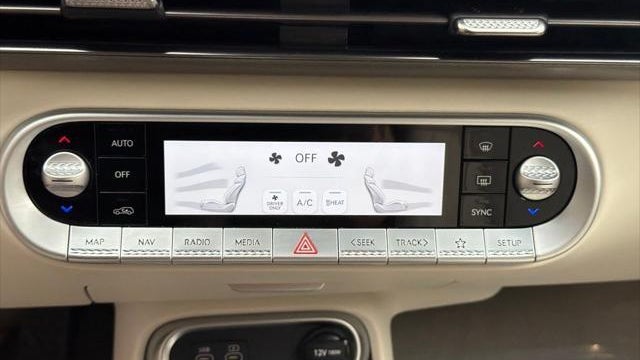 2023 Genesis GV60 Advanced