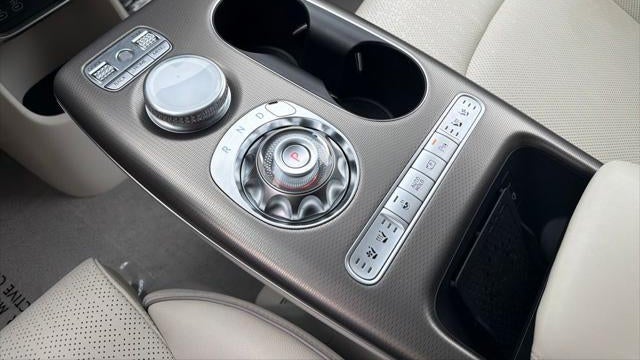 2023 Genesis GV60 Advanced