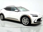 2023 GV60 Thumbnail 3