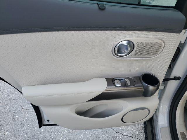 2023 Genesis Gv60 - $34,988