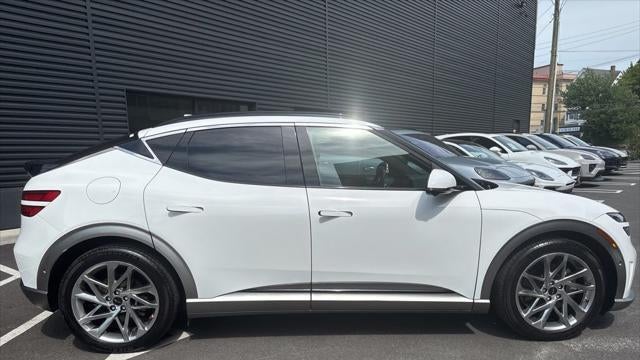 2023 Genesis GV60 Advanced