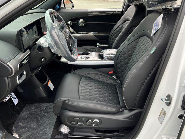 2025 Genesis Gv60 - $59,655