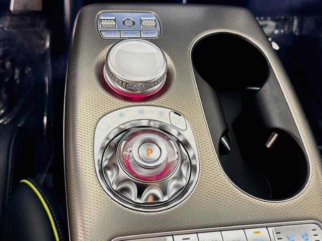 2023 Genesis Gv60 - $37,996