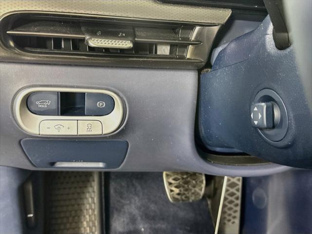 2023 Genesis Gv60 - $37,996