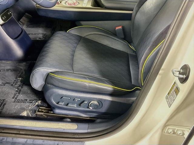 2023 Genesis Gv60 - $37,996