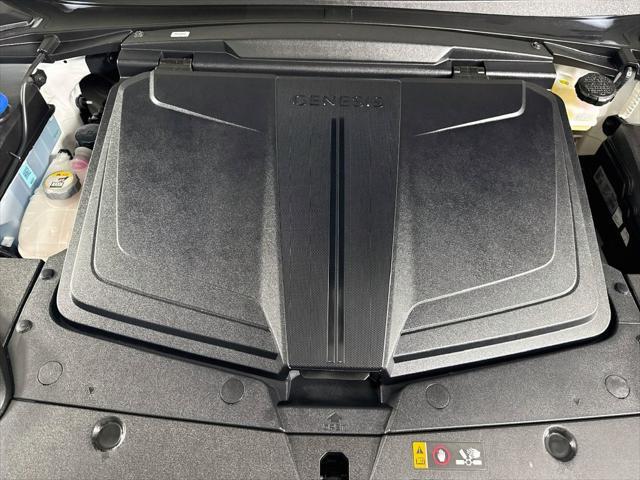 2023 Genesis Gv60 - $37,996