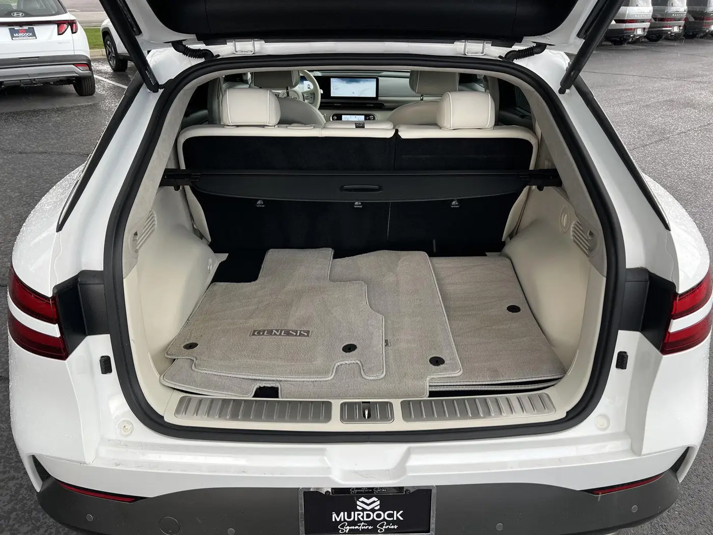 2023 Genesis Gv60 - $39,236