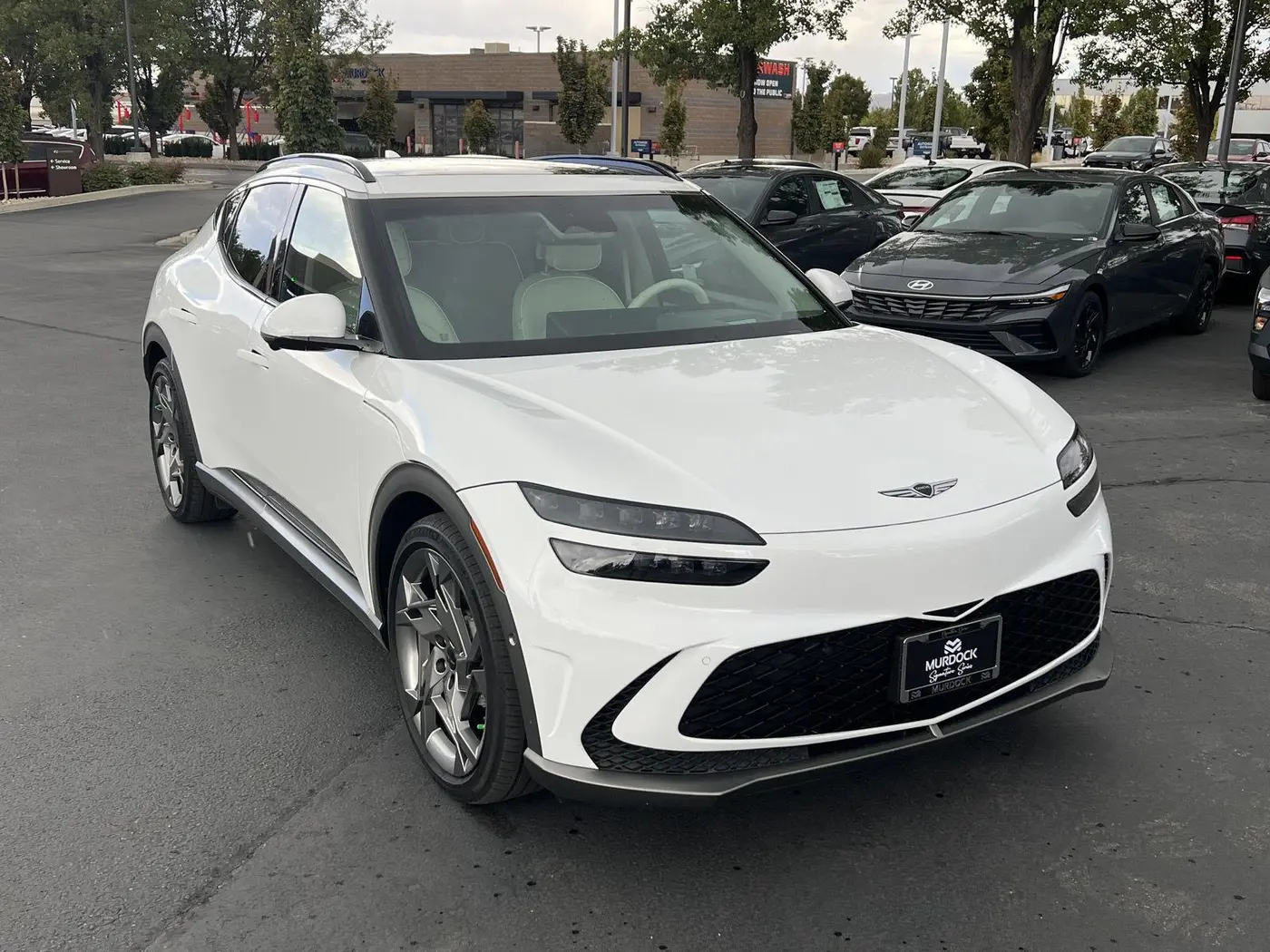 2023 Genesis Gv60 - $39,236