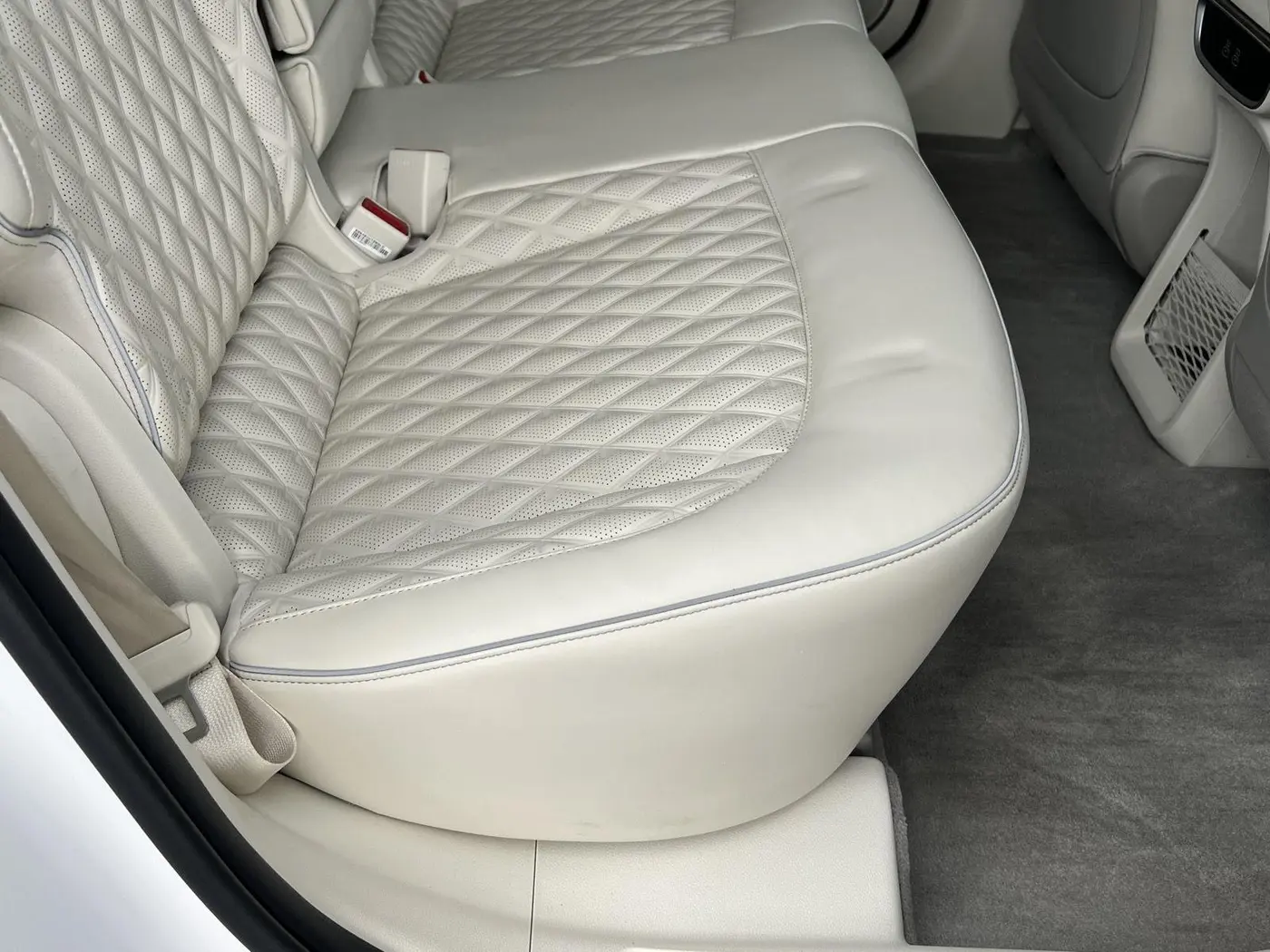 2023 Genesis Gv60 - $39,236