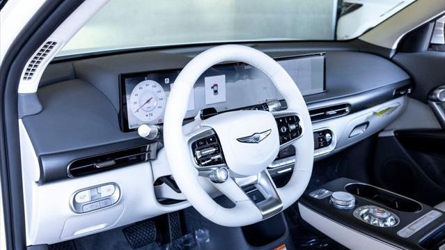 2026 Genesis GV60 Standard