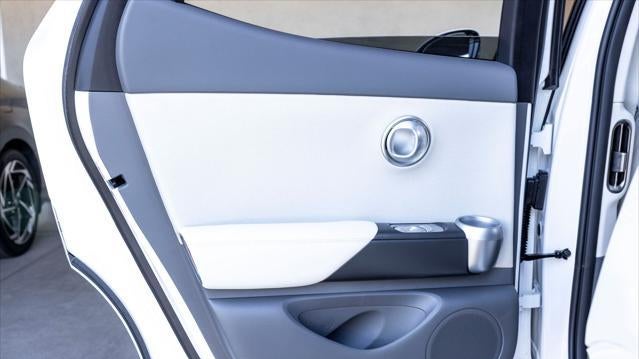 2026 Genesis GV60 Standard
