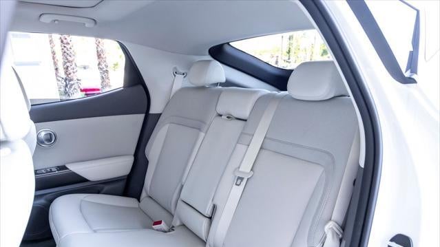 2026 Genesis GV60 Standard