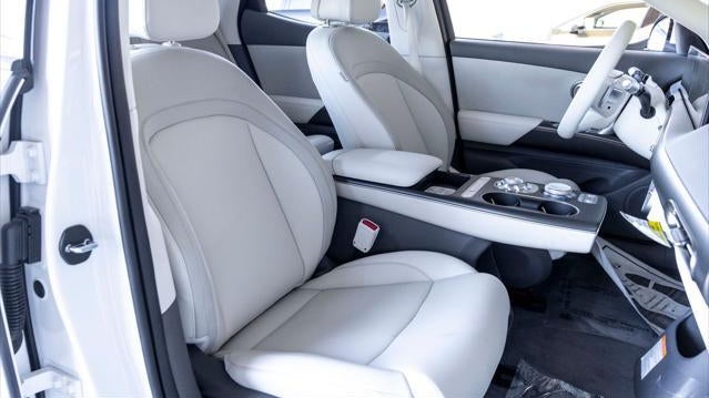 2026 Genesis GV60 Standard