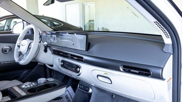2026 Genesis GV60 Standard