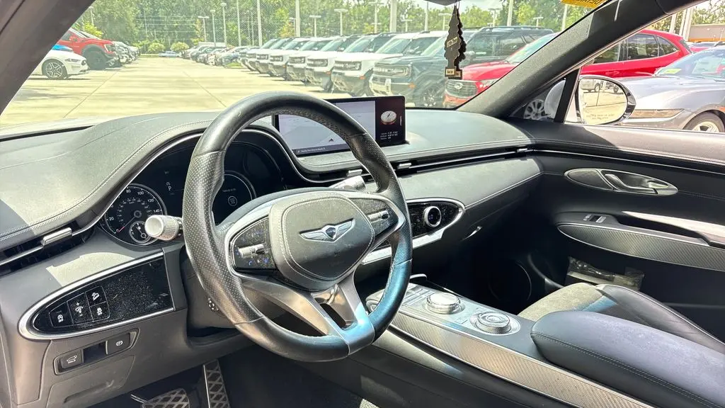 2022 Genesis GV70 2.5T Standard